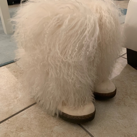 Alpaca furry boots - Picture 2 of 5